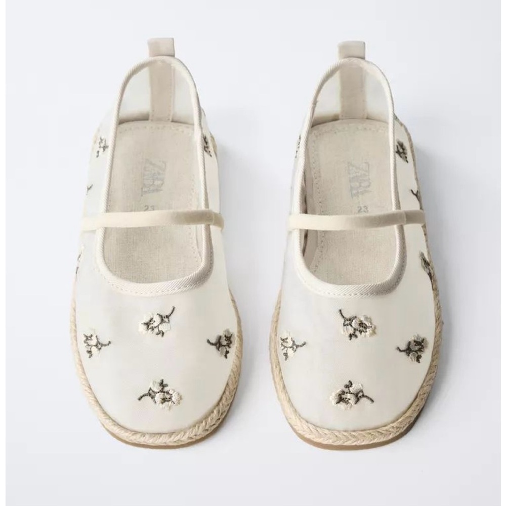 ZARA Kids Toddler Girl Ivory Floral Embroidered Mary Jane Espadrilles 25, 8.5